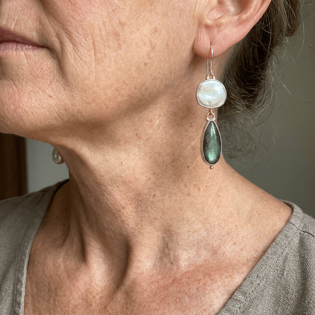 Elegante Statement-Ohrringe mit Labradorit-Perlen